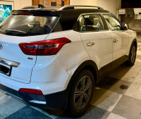White Black Dual Tone Hyundai Creta 1.6 SX+ SE VTVT Dual Tone
