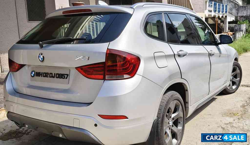 Silver BMW X1 SDRIVE 20D WITH AT