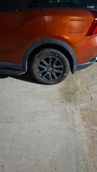 Copper Mahindra XUV700