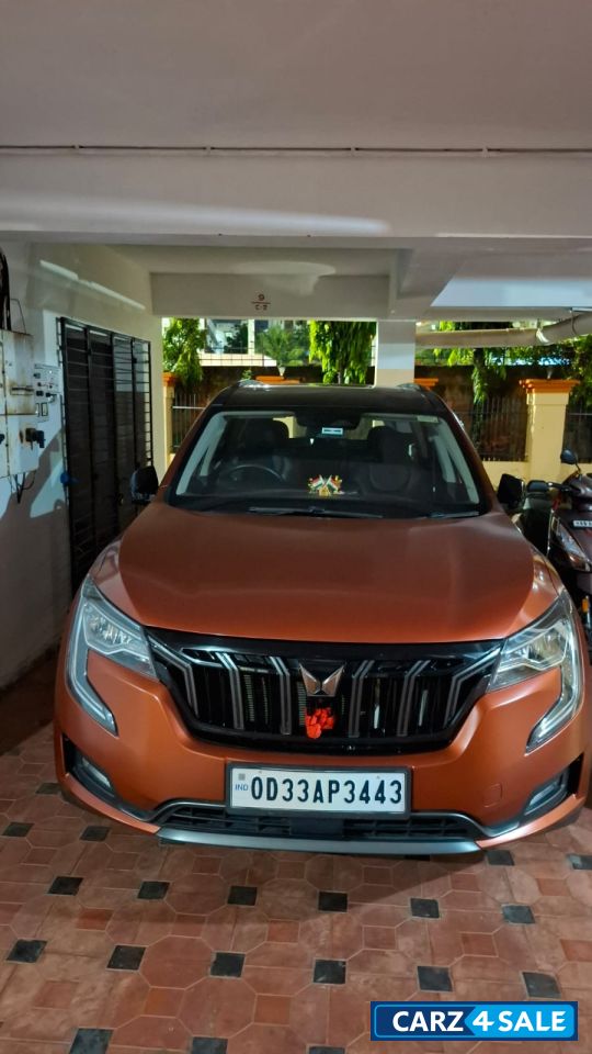 Copper Mahindra XUV700