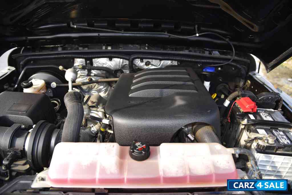 Napoli Black Mahindra Thar LX P AT 4WD 4S HT Napoli Black Mahindra Thar LX P AT 4WD 4S HT