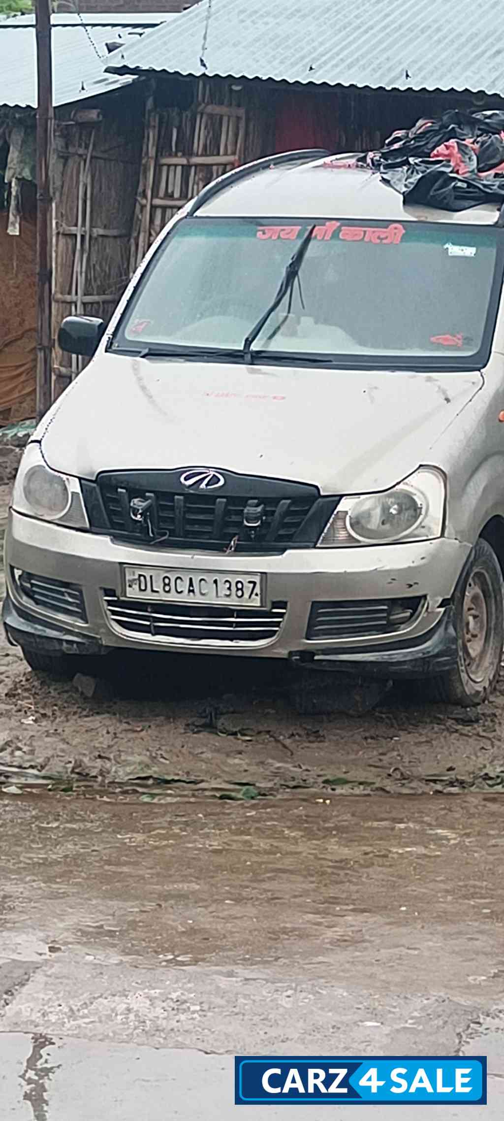 Mahindra Quanto C2
