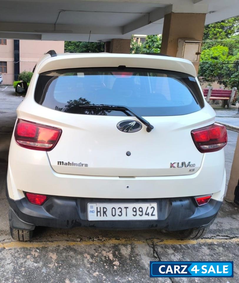 Mahindra KUV100 K8