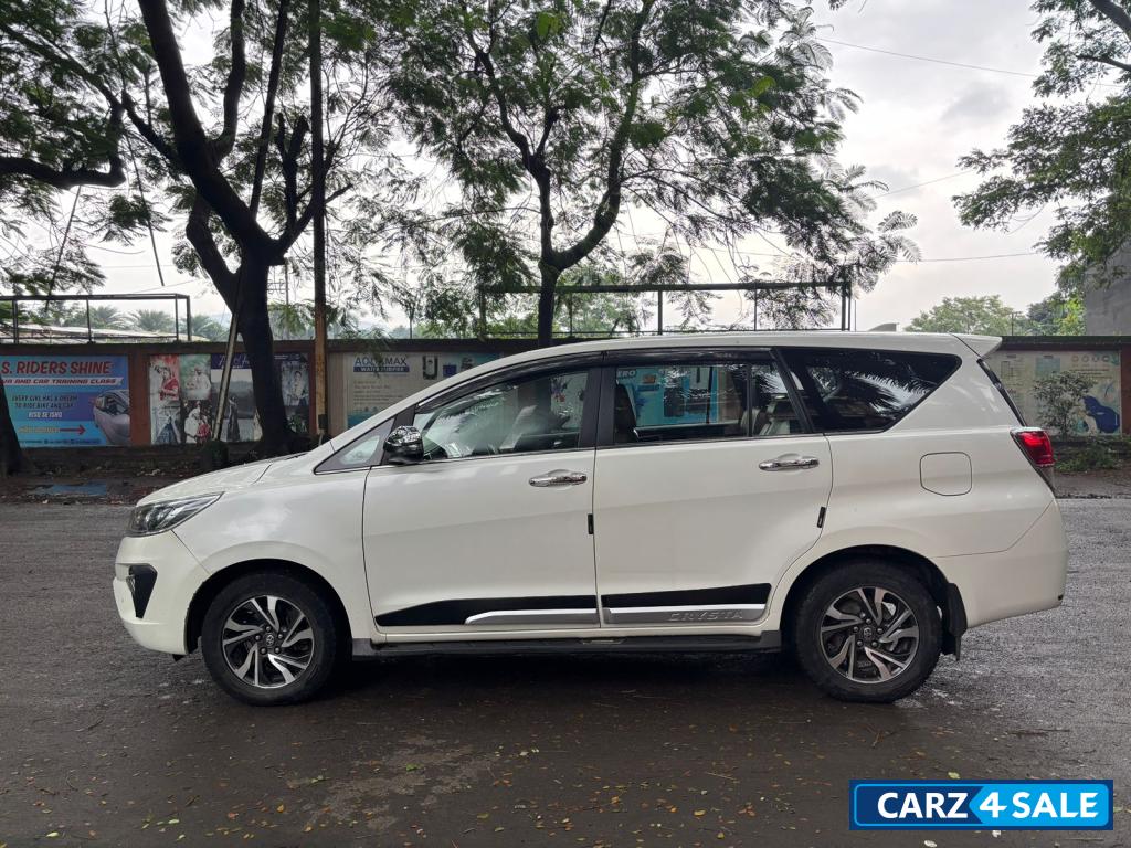 Toyota Innova Crysta Toyota Innova Crysta