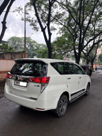 Toyota Innova Crysta
