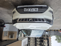 Mahindra XUV300 W8 optional