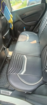 Pearl Artic White Maruti Suzuki Vitara Brezza Vxi