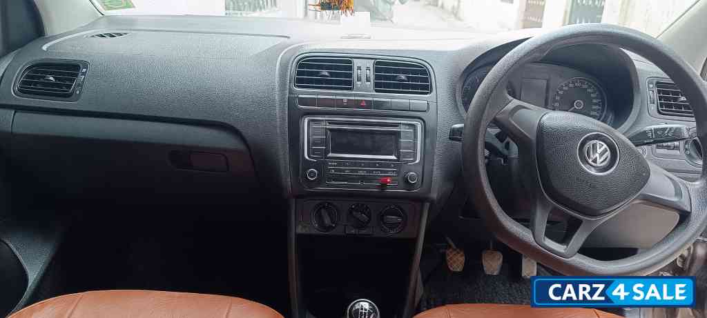 Toffee Brown Metalli Volkswagen Polo 1.0l MPI 56KW MT-CL Toffee Brown Metalli Volkswagen Polo 1.0l MPI 56KW MT-CL