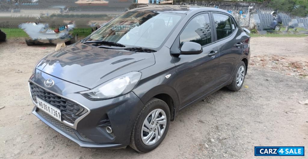 Titan Gray Hyundai Aura S petrol