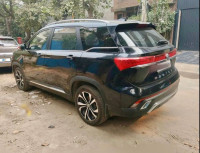 Stary Black MG Hector Savy