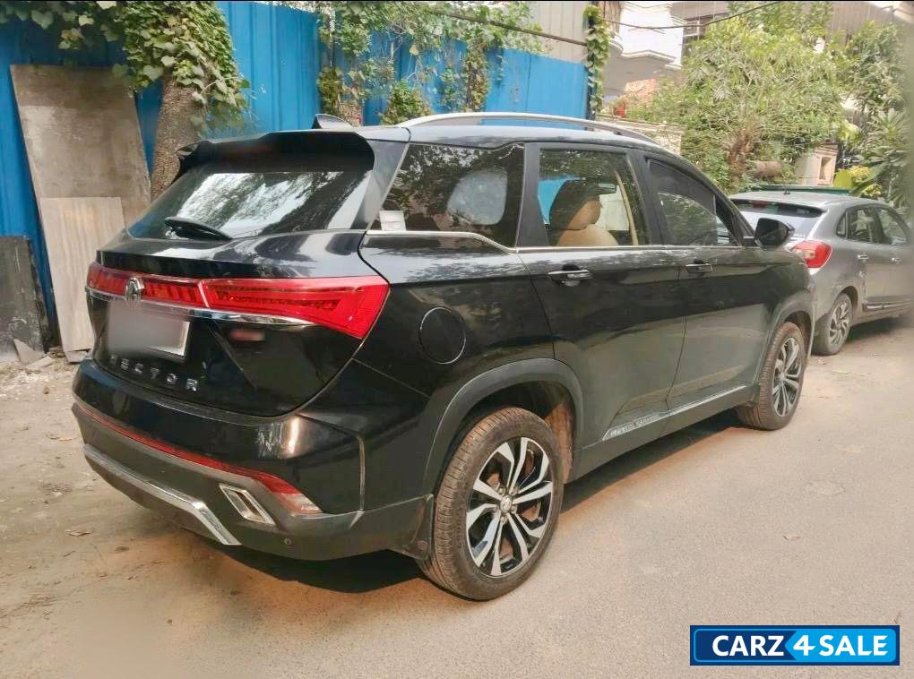 Stary Black MG Hector Savy Stary Black MG Hector Savy