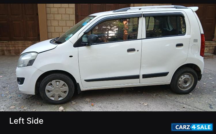 White Maruti Suzuki Wagon R Lxi cng