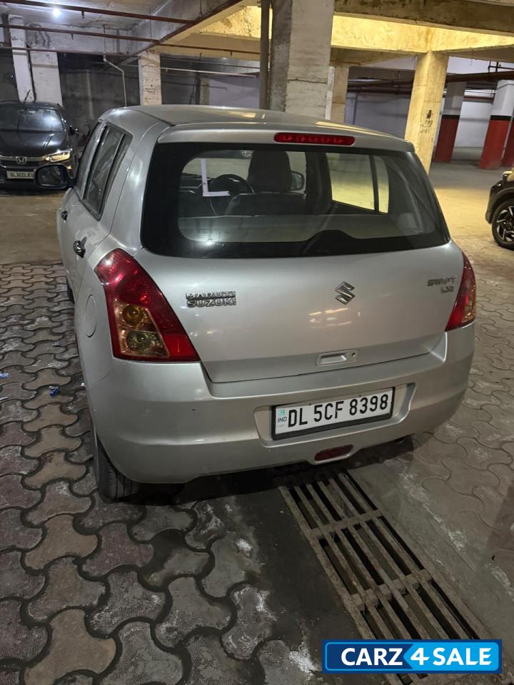 Maruti Suzuki Swift LXI Maruti Suzuki Swift LXI
