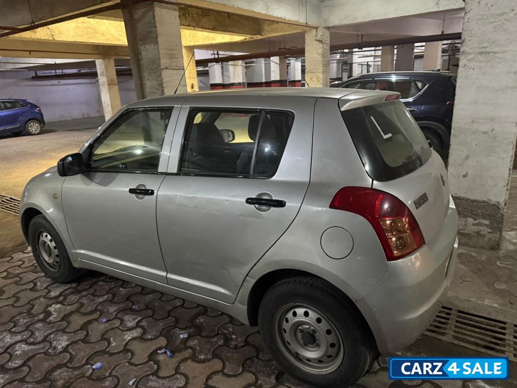Maruti Suzuki Swift LXI Maruti Suzuki Swift LXI