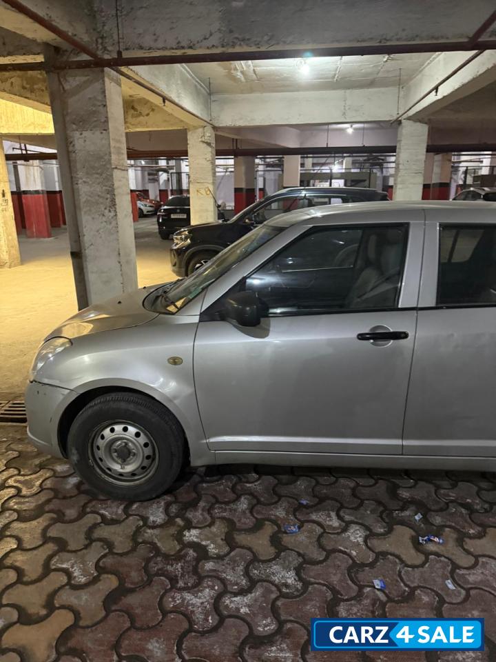 Maruti Suzuki Swift LXI Maruti Suzuki Swift LXI