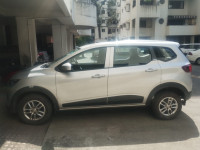 Silver Renault Triber Rxl petrol