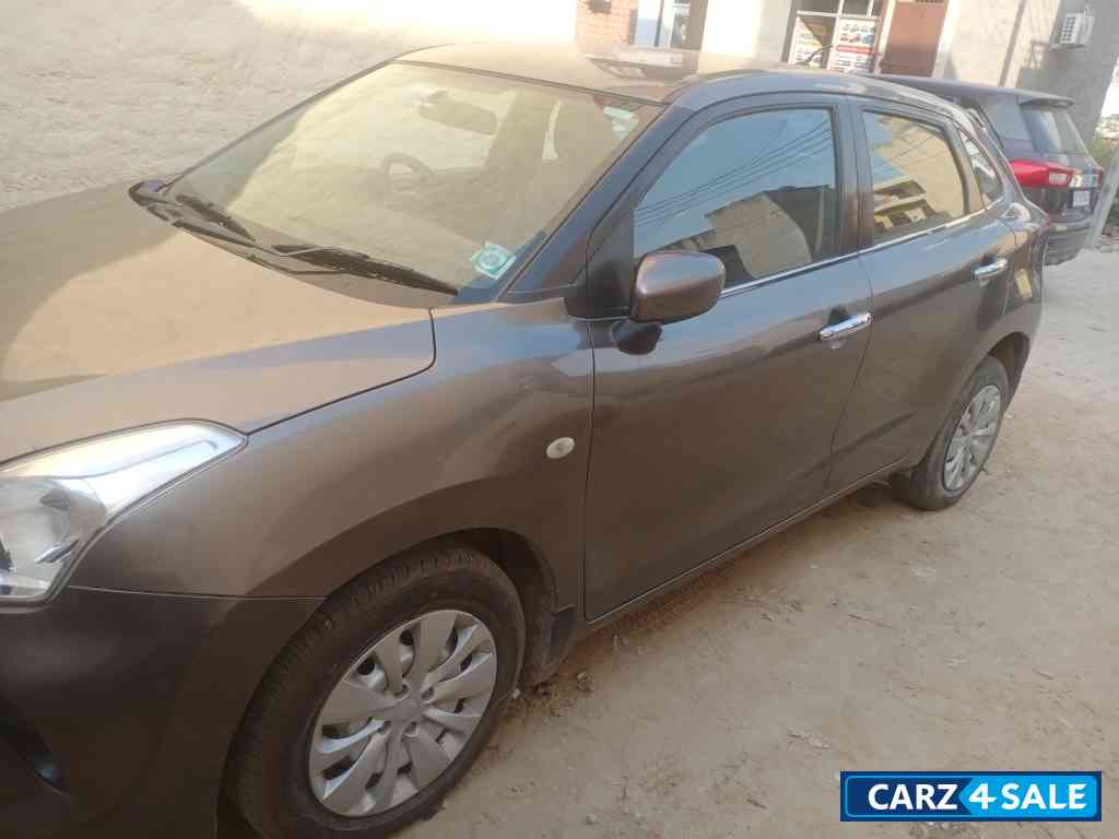 Maruti Suzuki Baleno Base Maruti Suzuki Baleno Base