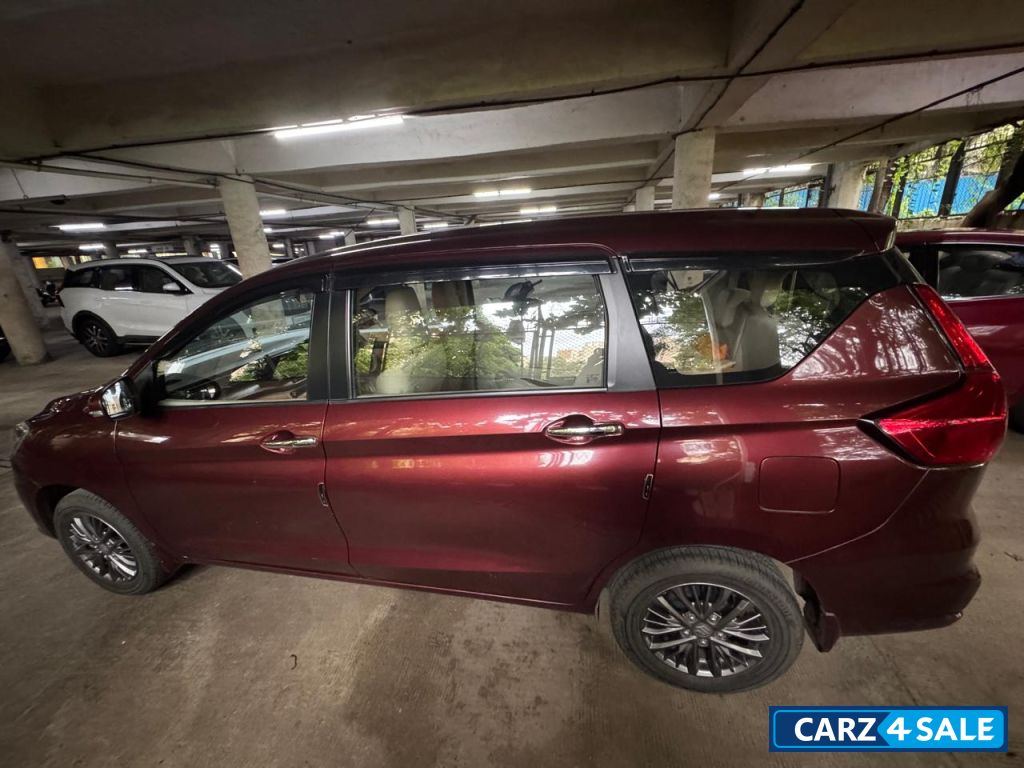 Maruti Suzuki Ertiga Ertiga Smart Hybrid ZXI AT (Automatic) Maruti Suzuki Ertiga Ertiga Smart Hybrid ZXI AT (Automatic)