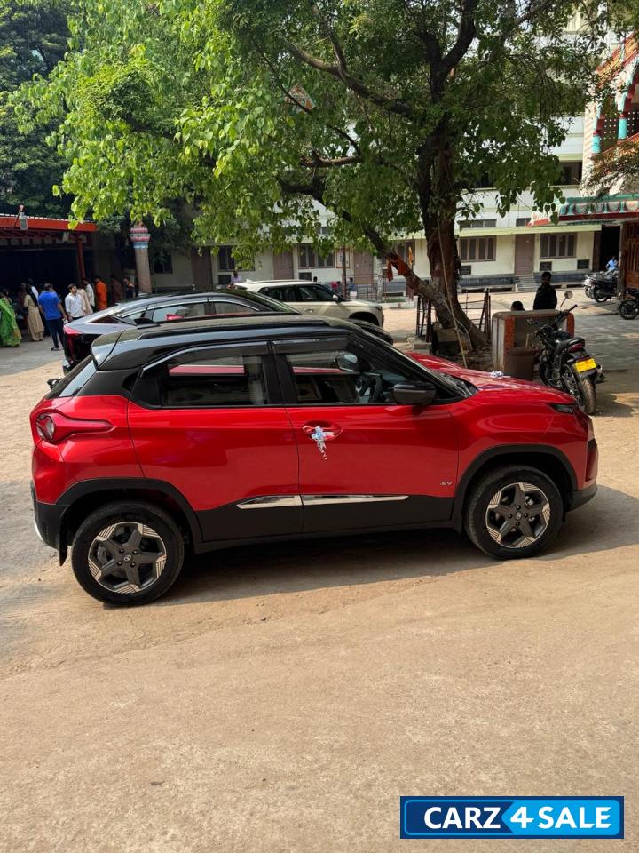 Dual Tone Red And Black Tata Punch Empowered plus