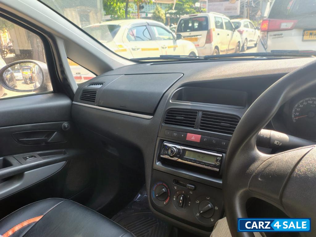 Fiat Punto ACTIVE 1.2 Fiat Punto ACTIVE 1.2