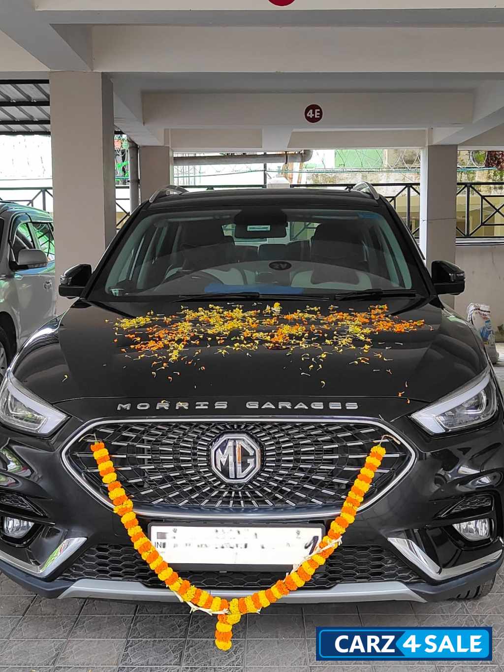 Black MG Astor Sharp 1.5 MT