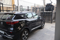 Black MG Astor Sharp 1.5 MT
