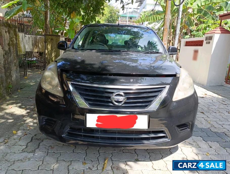 Blak Nissan Sunny XL Diesel