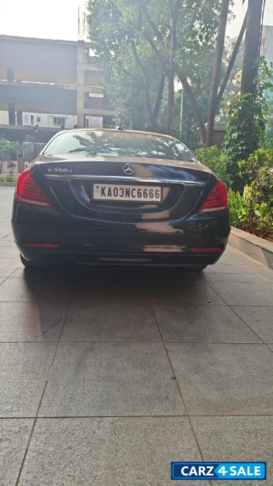 Mercedes-Benz S-Class 350