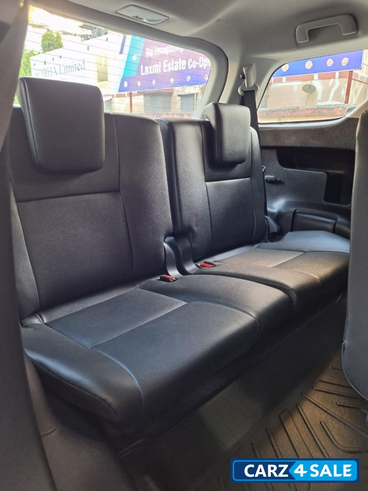 White Toyota Fortuner sigma 4x4 Automatic