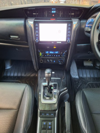 White Toyota Fortuner sigma 4x4 Automatic