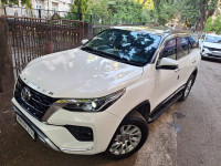 White Toyota Fortuner sigma 4x4 Automatic