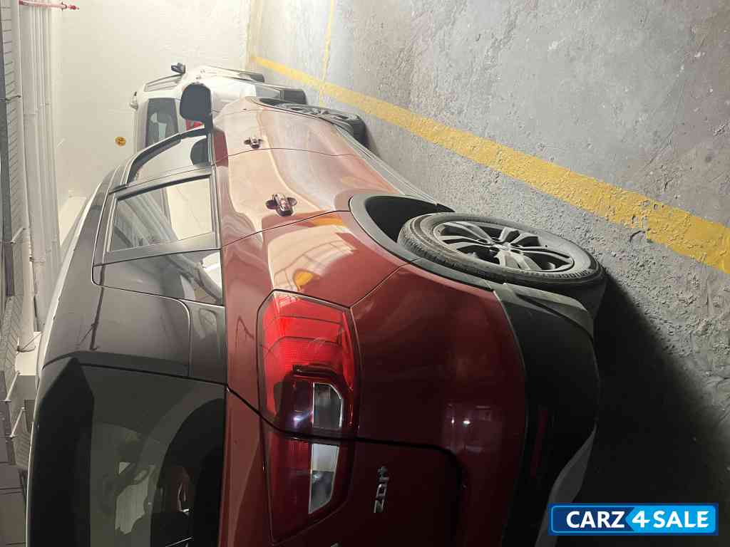 Maruti Suzuki Vitara Brezza Zdiplus dualtone amt