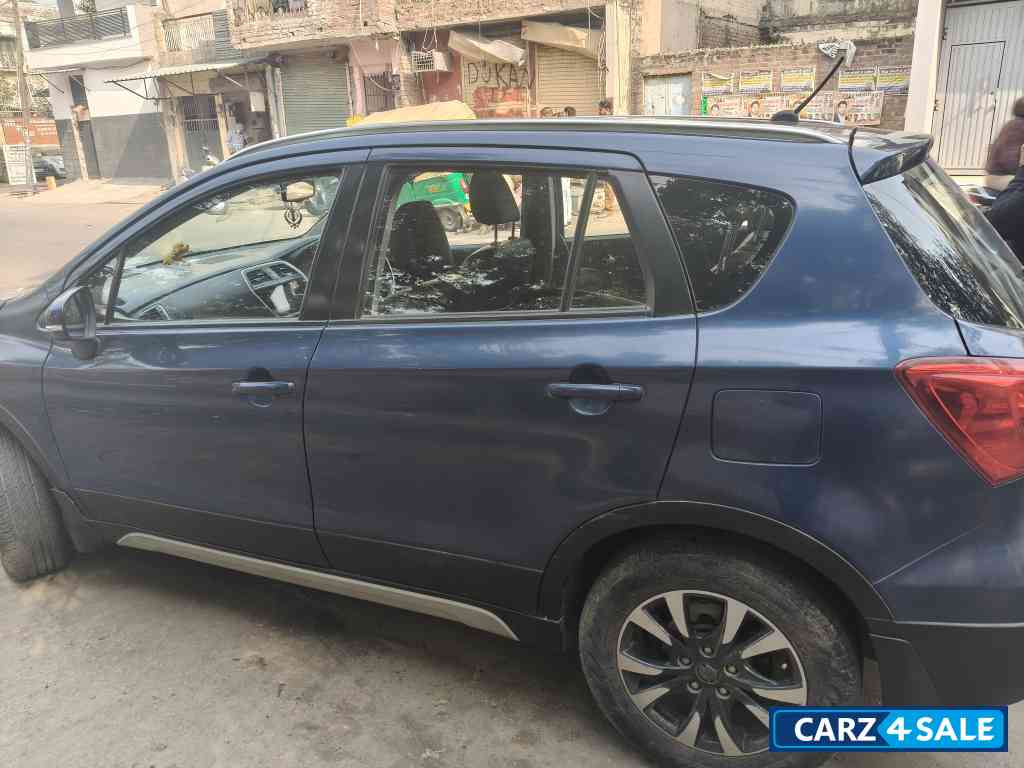 Maruti Suzuki S-Cross Alpha