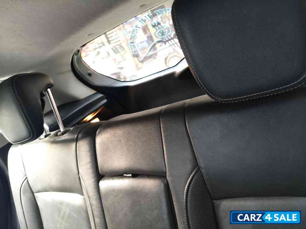 Maruti Suzuki S-Cross Alpha