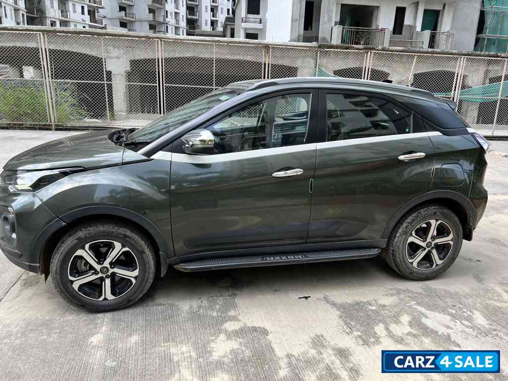 Foliage Green Tata Nexon XZ+S