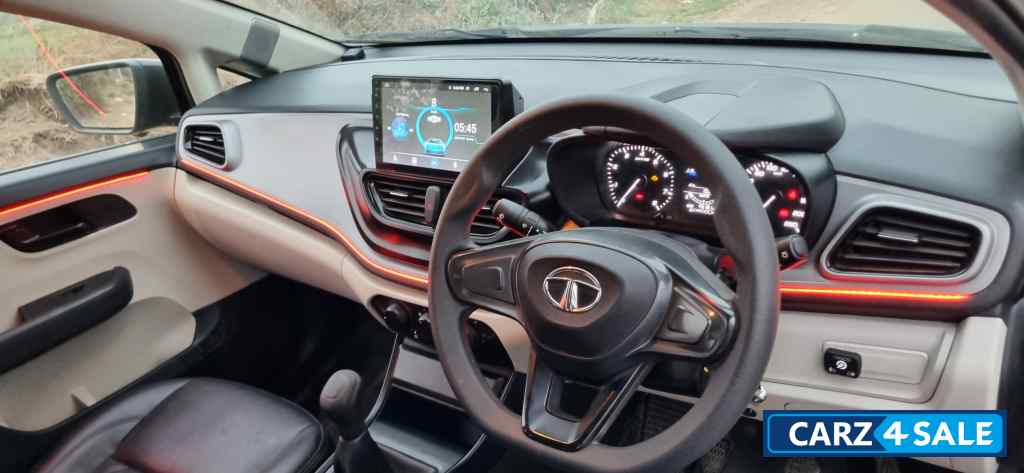 Daytona Grey Tata Altroz Xm