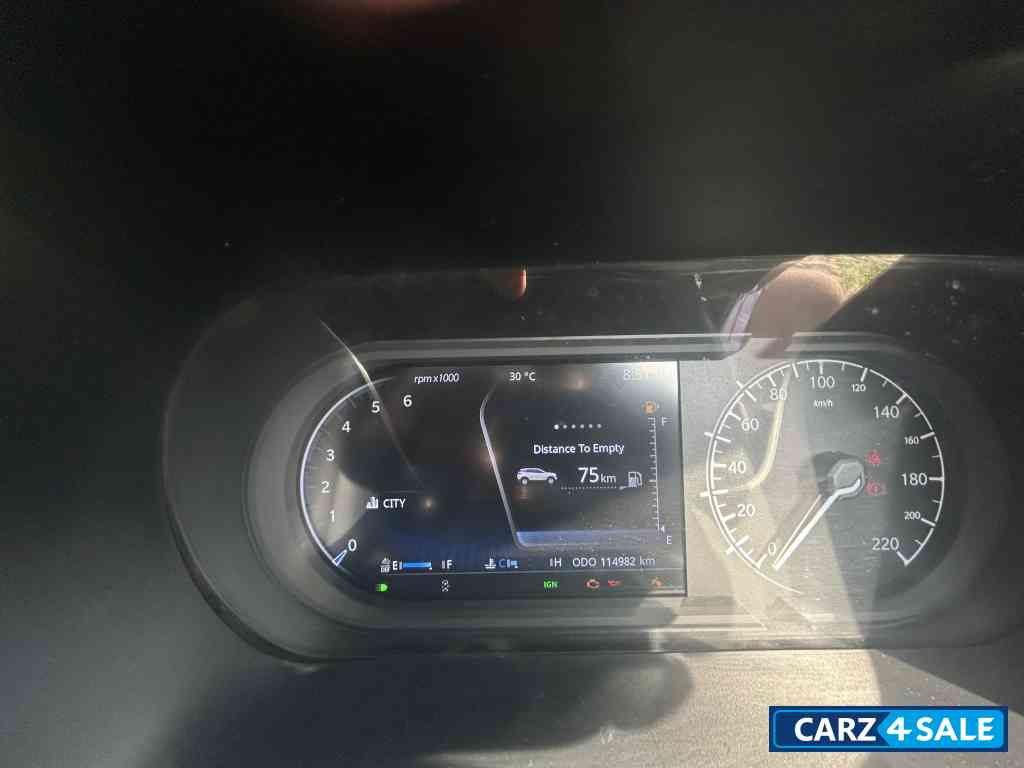 Tata Harrier Xzplus camo