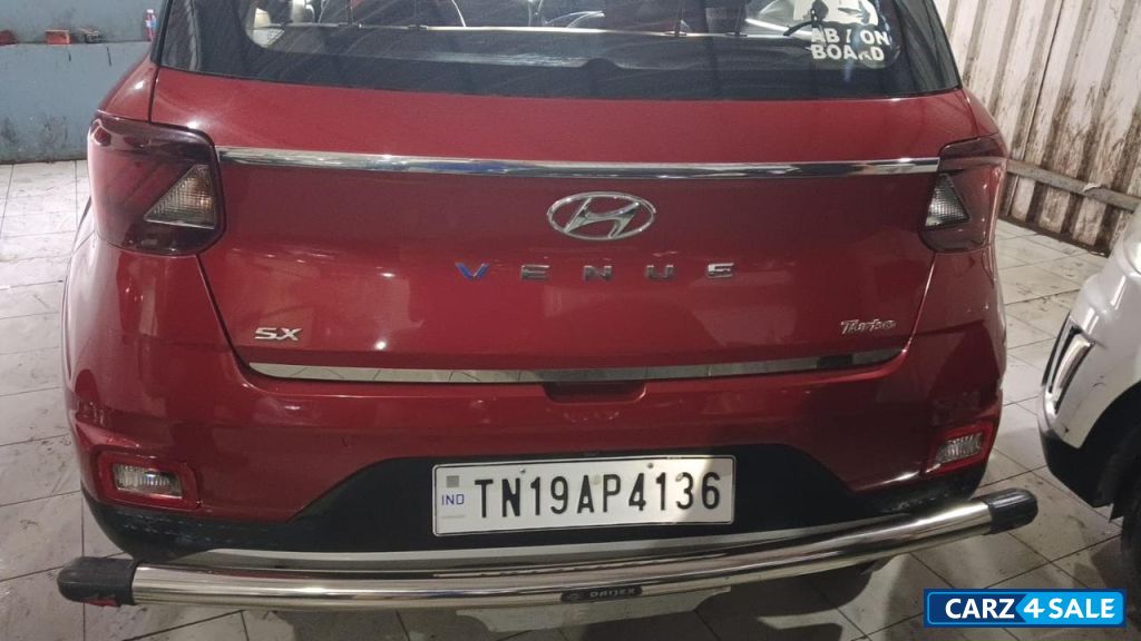 Hyundai Venue Sx 1.0 Turbo petrol manual