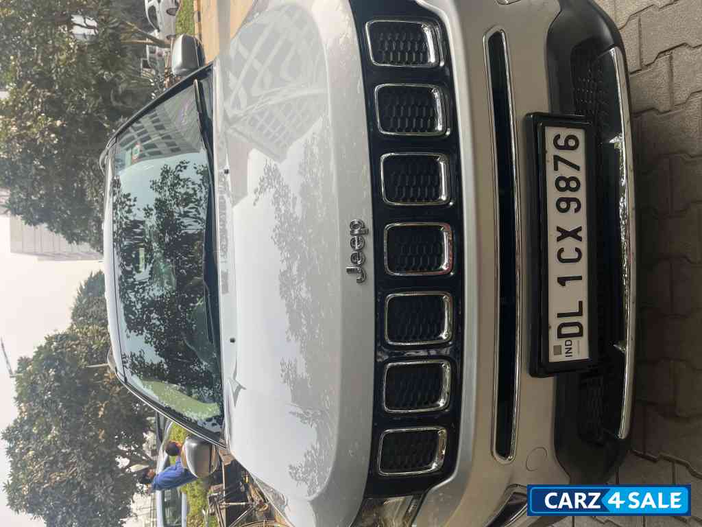 Minimal Grey Jeep Compass Petrol Automatic