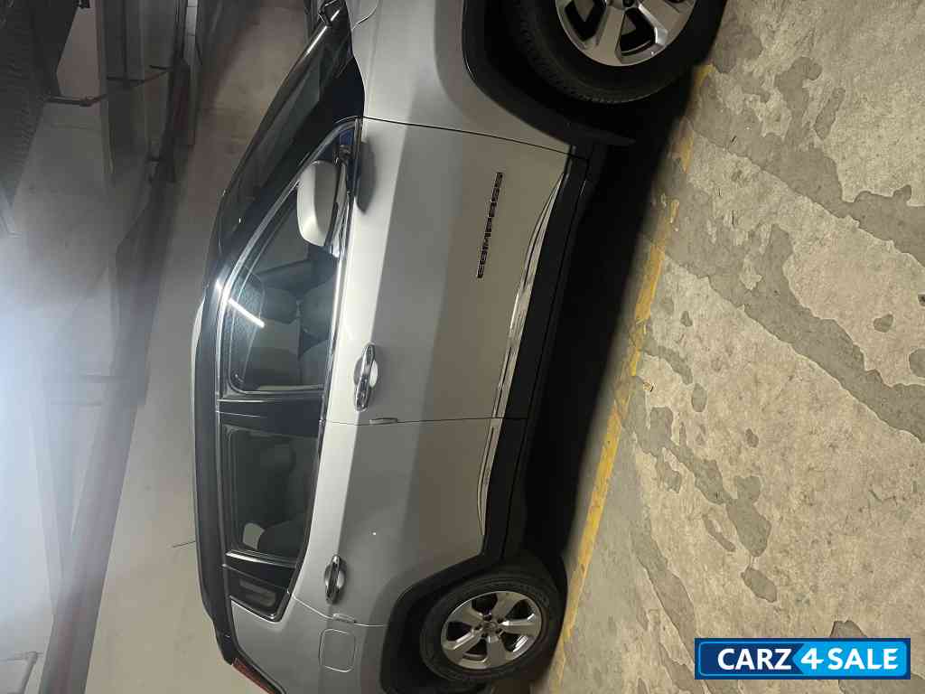 Minimal Grey Jeep Compass Petrol Automatic