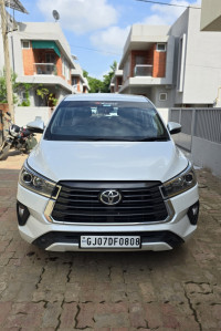 Toyota Innova 2.7V Petrol 2022 Model