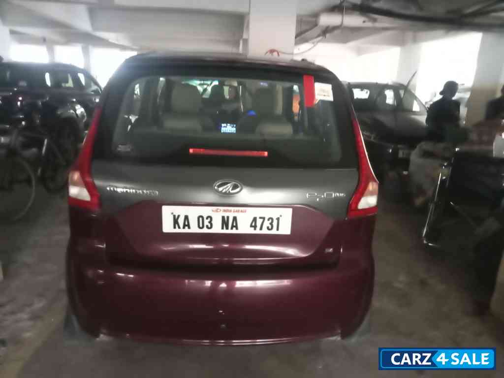 Mahindra e2o P4