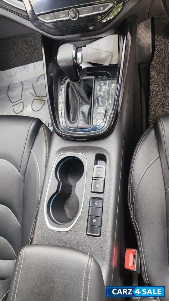 MG Hector HECTOR Gasoline 1.5 TCIC DCT Sharp BSVI