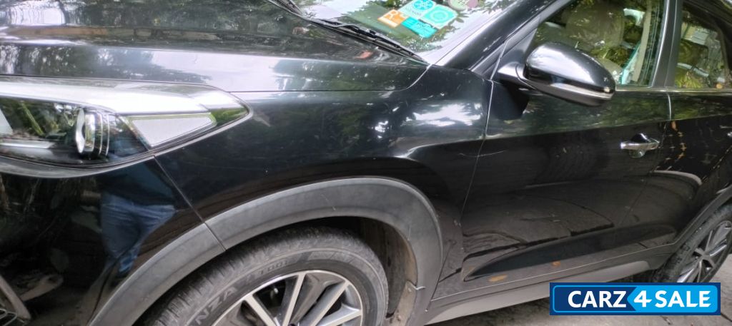 Thunder Black Hyundai Tucson