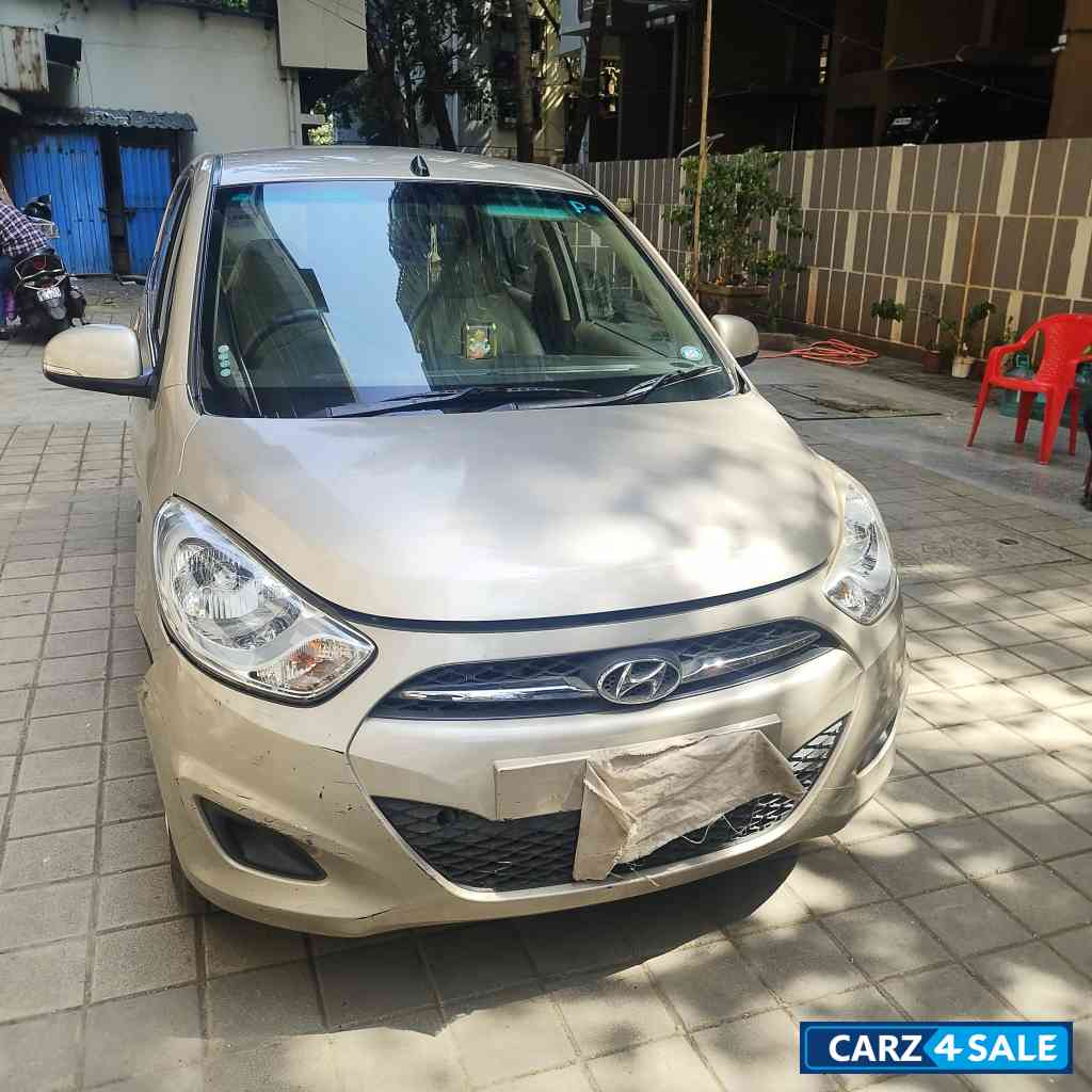 Beige Hyundai i10 Kappa 1.2 Beige Hyundai i10 Kappa 1.2