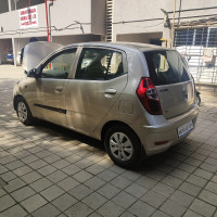 Beige Hyundai i10 Kappa 1.2