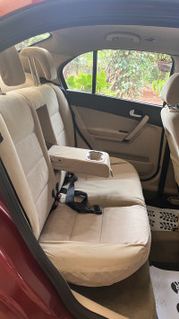 Paprika Red Ford Fiesta 1.6 ZXI