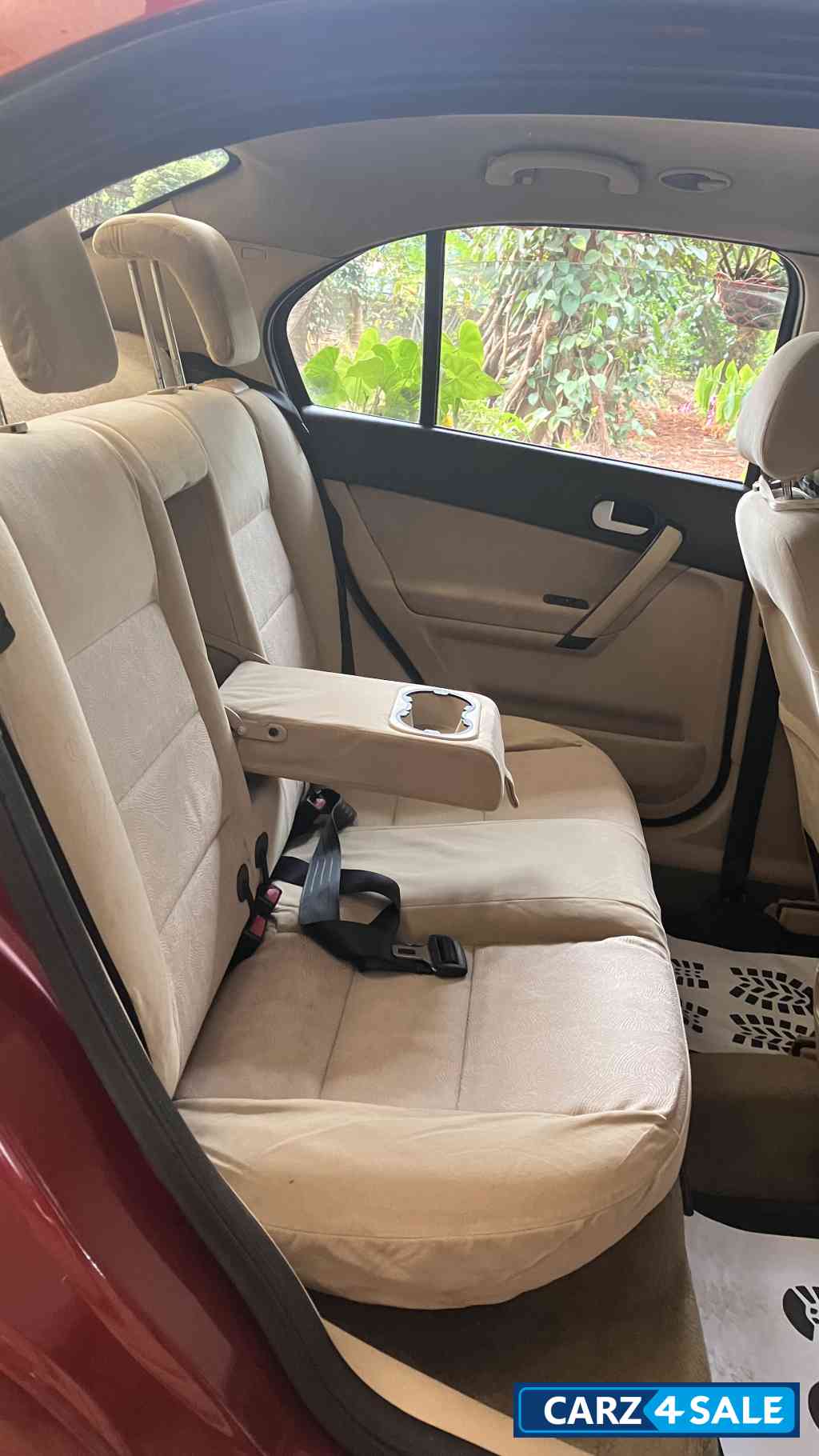 Paprika Red Ford Fiesta 1.6 ZXI