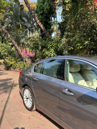 Bluestone Metallic BMW 5-Series 520D Luxuryline