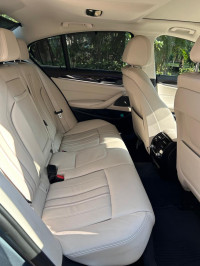 Bluestone Metallic BMW 5-Series 520D Luxuryline